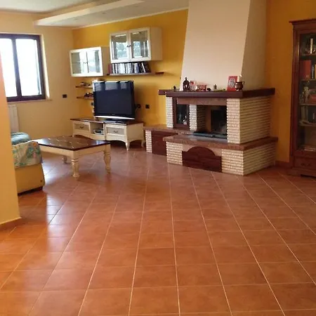 Country House * Stroncone